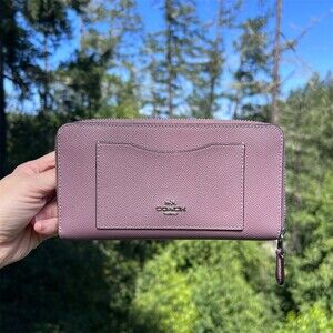 COACH Long Zip-Around Wallet Purple Crossgrain Leather w Gold Hardware AUTHENTIC